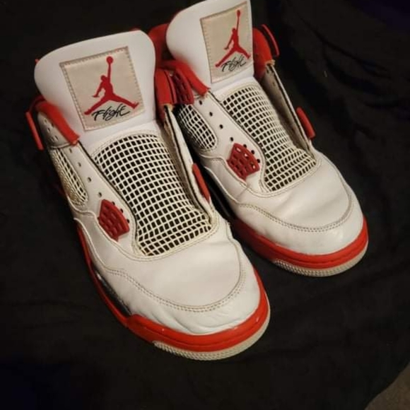 Air Jordan 4 Retro OG Fire Red Mens Size 10